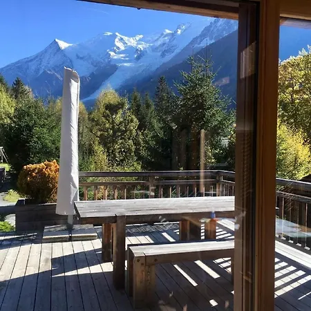 Chalet Beneficiant D'un Bel Ensoleillement Plein Sud Dom wakacyjny