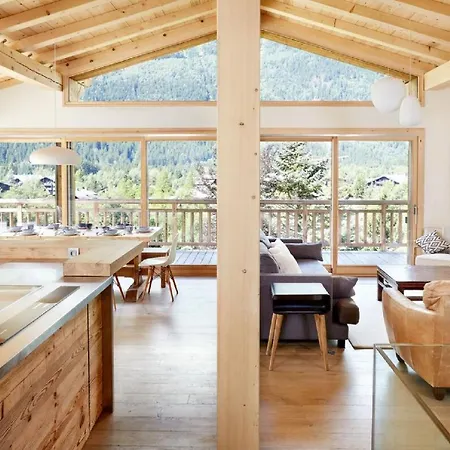 Chalet Beneficiant D'un Bel Ensoleillement Plein Sud